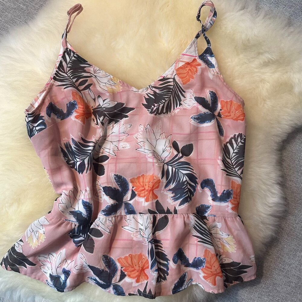 EUC A New Day Pink Orange White Navy Floral Peplum Spaghetti Strap Cami Size S